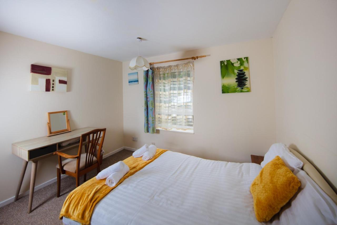 Fab Arthur Seat Views, Old Town Apartment Edimburgo Esterno foto