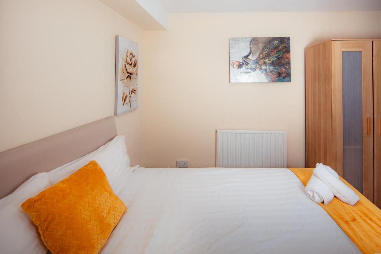 Fab Arthur Seat Views, Old Town Apartment Edimburgo Esterno foto
