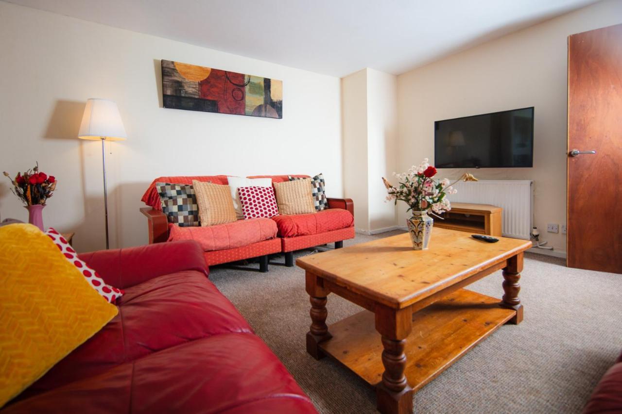 Fab Arthur Seat Views, Old Town Apartment Edimburgo Esterno foto