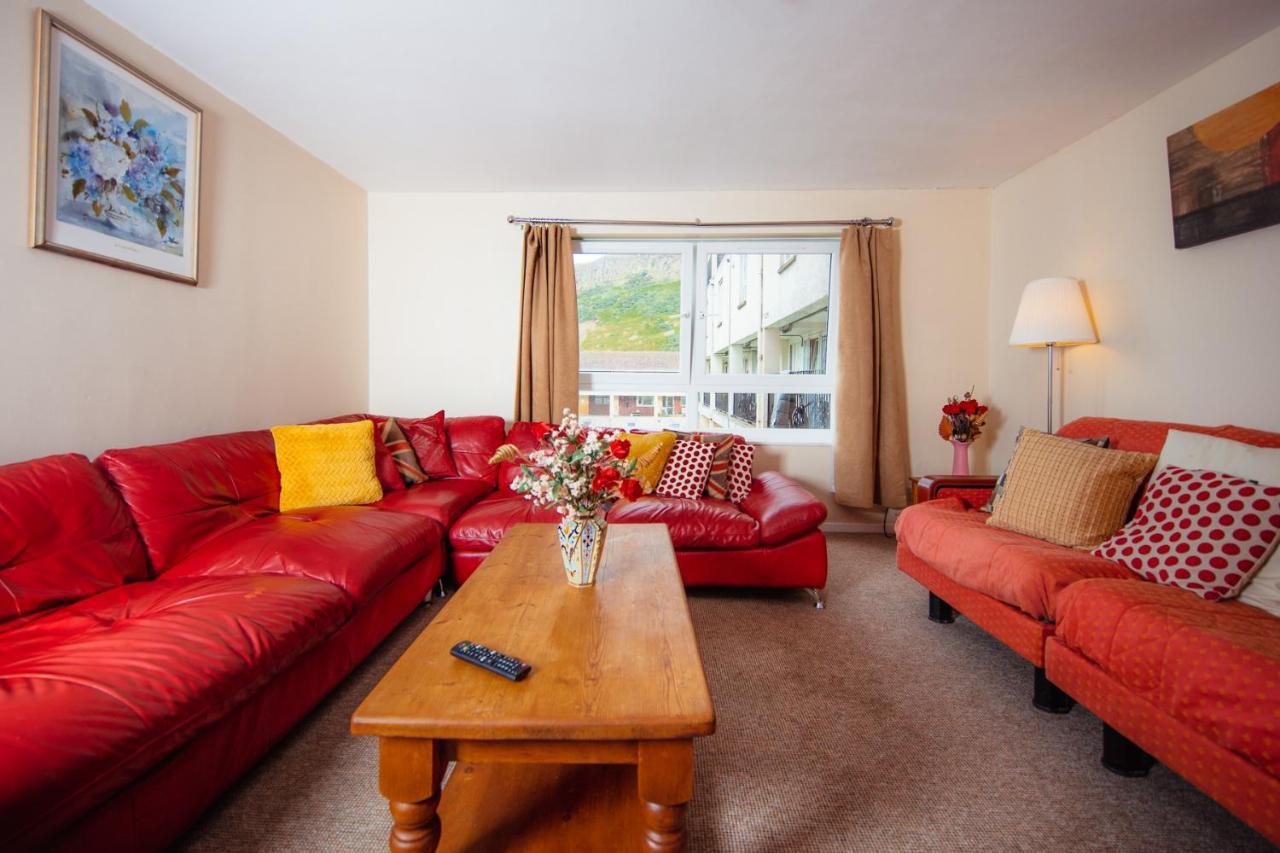 Fab Arthur Seat Views, Old Town Apartment Edimburgo Esterno foto