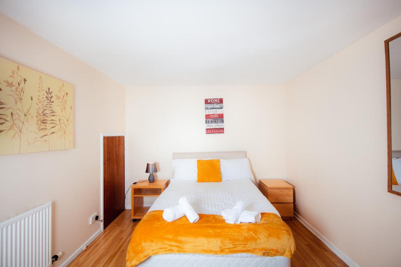 Fab Arthur Seat Views, Old Town Apartment Edimburgo Esterno foto