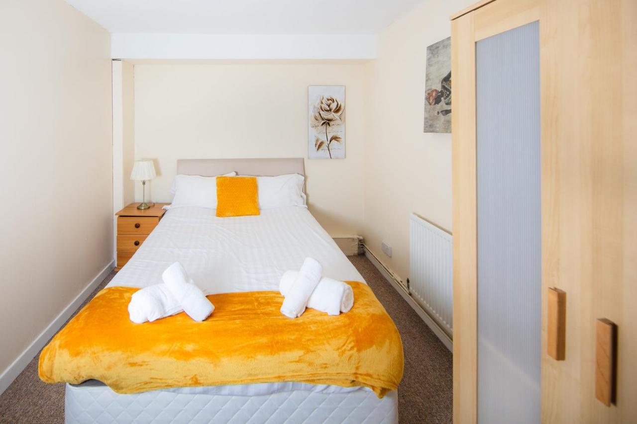 Fab Arthur Seat Views, Old Town Apartment Edimburgo Esterno foto